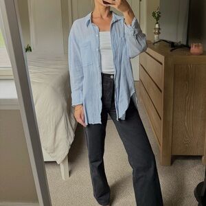 H&M Light Blue and White Striped Button Down M